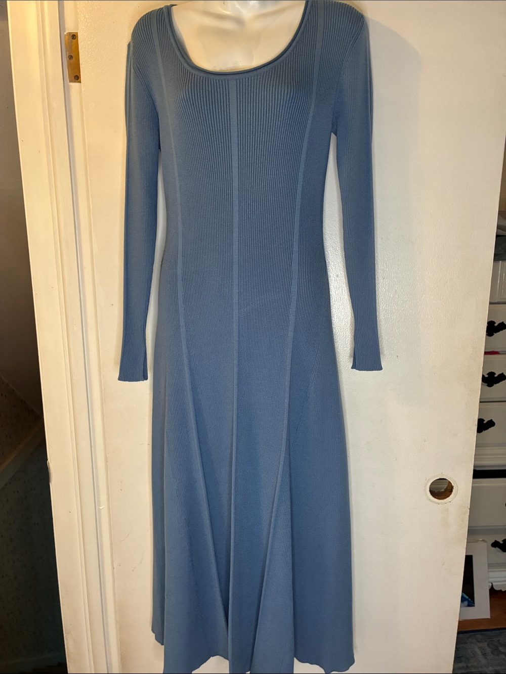 Elie Tahari Blue Long-Sleeve Ribbed Knit Midi Dress Size M NWT